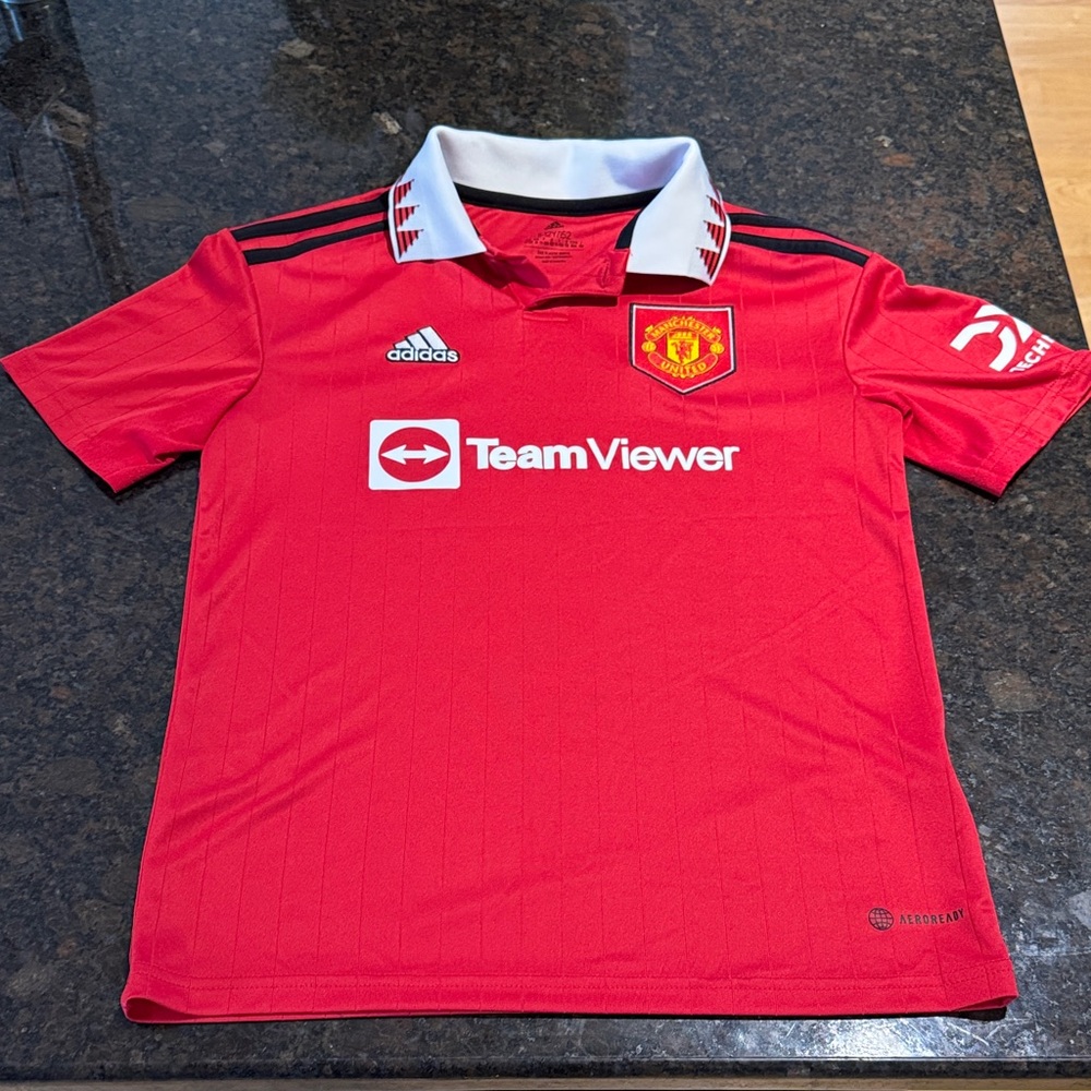 Adidas Boys 11-12Y Manchester United Red Home Soccer Jersey - TeamViewer Sponsor